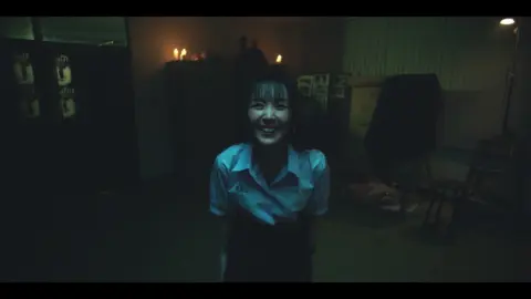 Love Love Mystery Club - скриншот 5